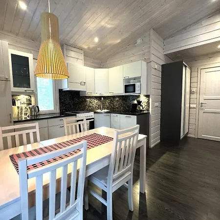 Lumilyhty B 3* Akaslompolo